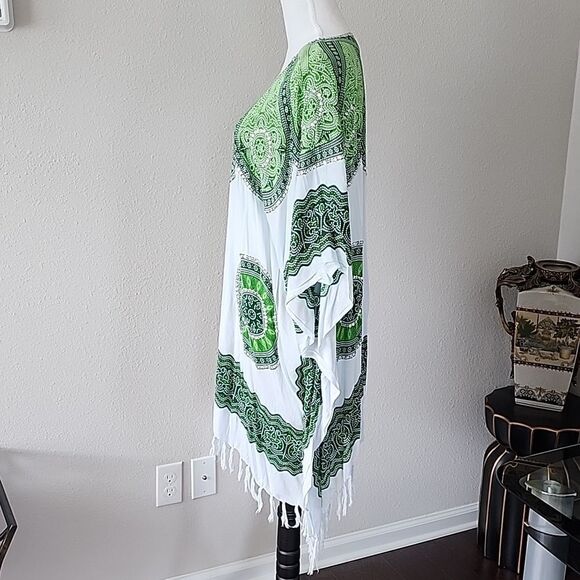 Island Planet Beach Coverup - Picture 5 of 15